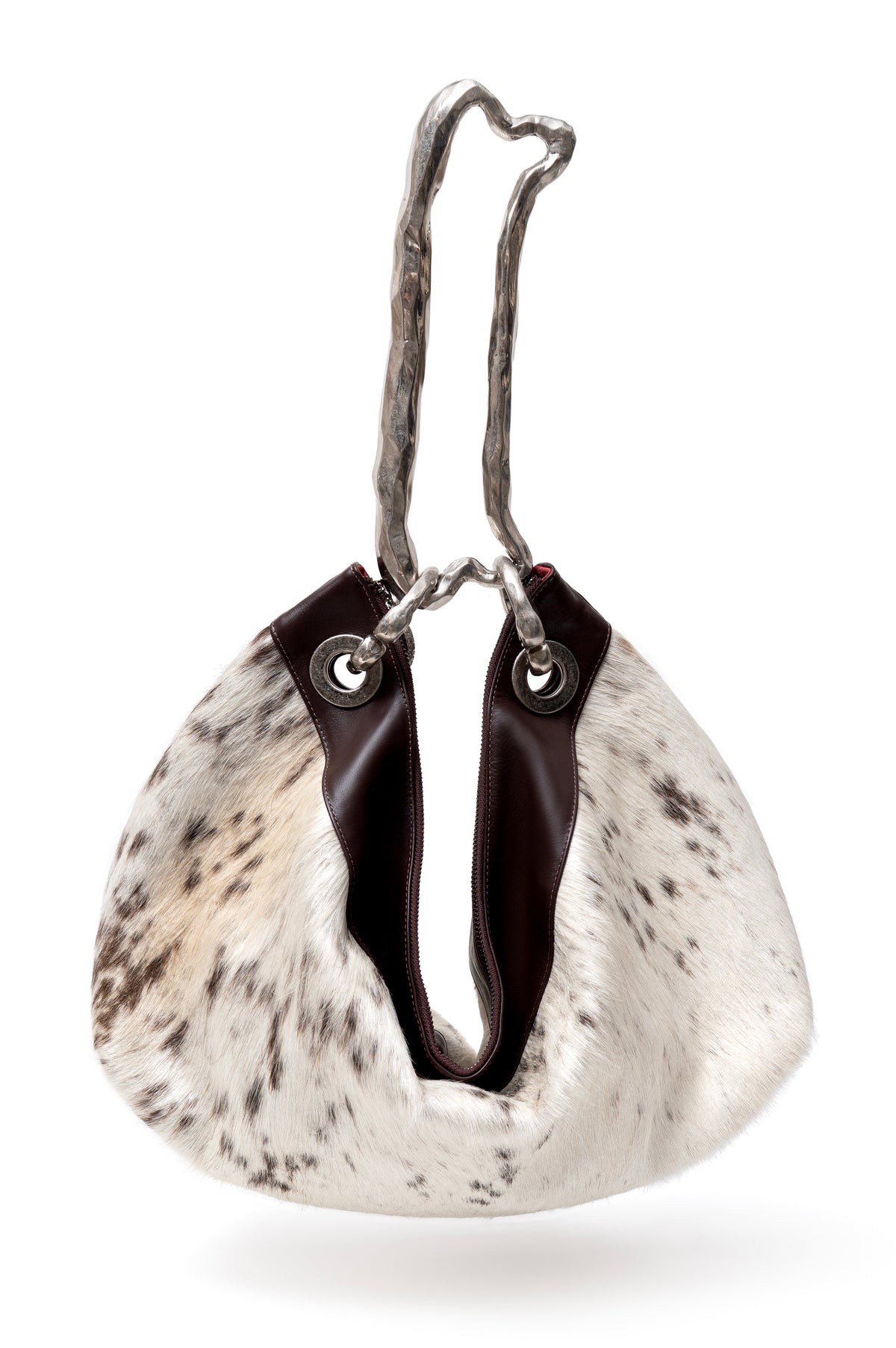 THE COLLECTOR'S BAG: EIRA