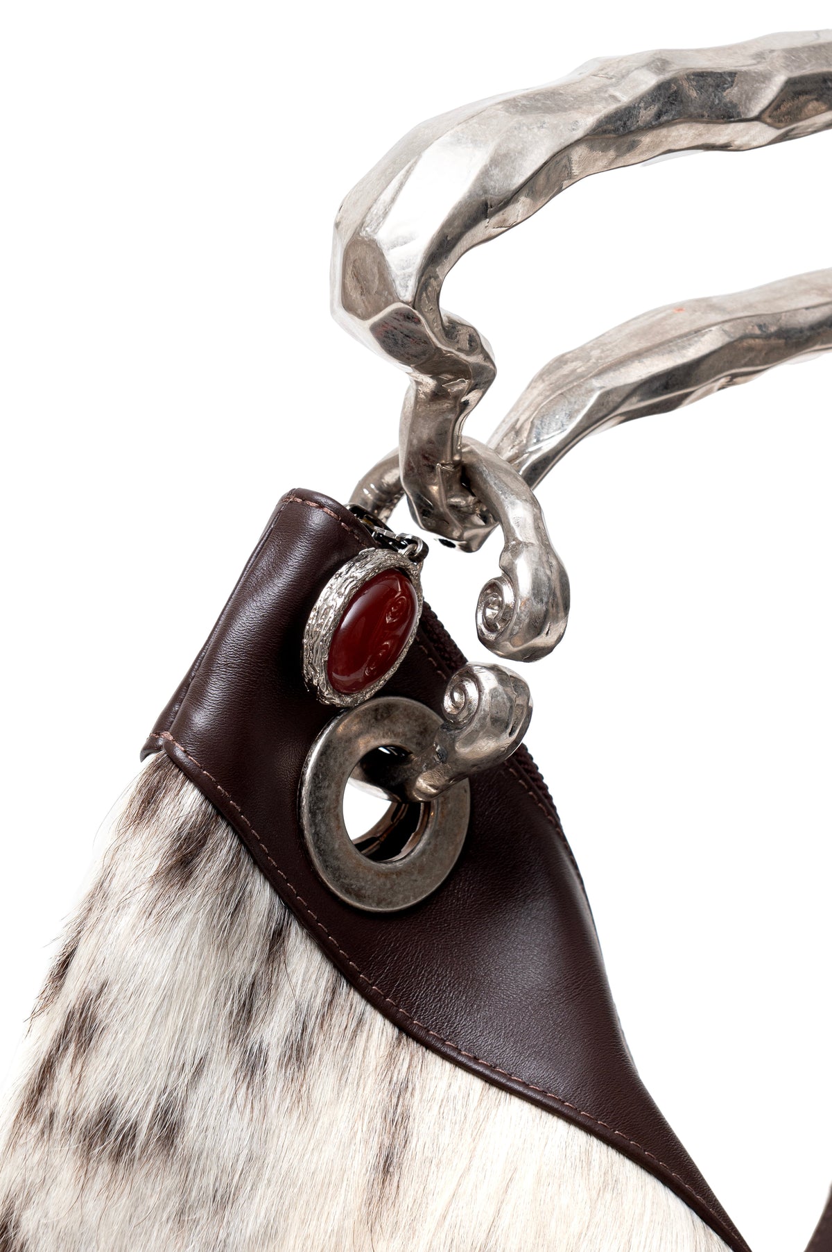 THE COLLECTOR'S BAG: EIRA